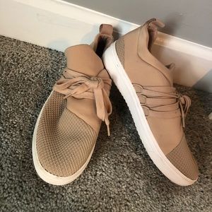 Steve Madden sneakers